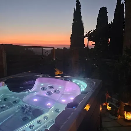 Le Chateau De Soleil