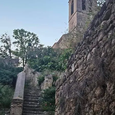 بيت للعطل Le Chateau De Soleil Saint-Pons-de-Mauchiens