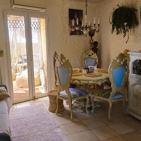 Nyaraló Le Chateau De Soleil *