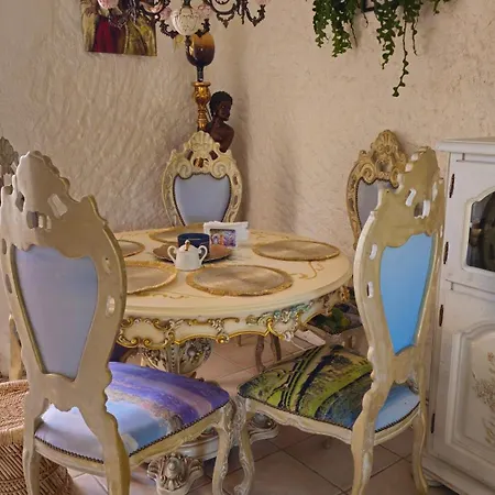 بيت للعطل Le Chateau De Soleil