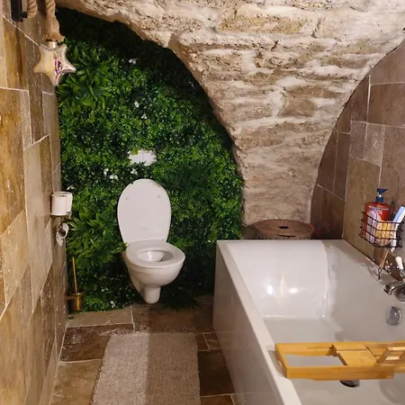 بيت للعطل Le Chateau De Soleil *